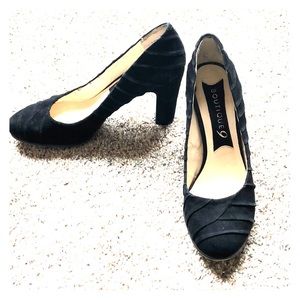👠 BOUTIQUE 9 Suede Black Forenza Heels Size 8 M